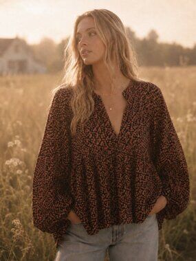 HALEY SOLAR Ethical Made in LA Ditsy Rose Print Balloon Sleeve Blouse